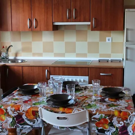 Apartment In Cadiz, Air Cond, Wifi, Patio *