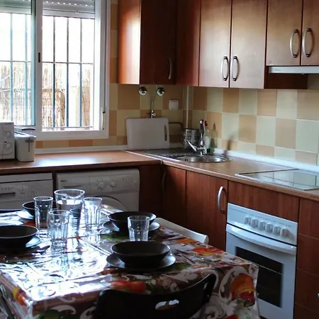 In Cadiz, Air Cond, Wifi, Patio Apartment