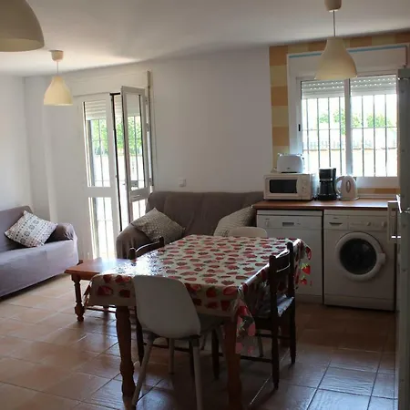 In Cadiz, Air Cond, Wifi, Patio Apartment Rota